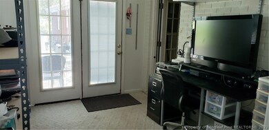 Office~ Could be a playroom