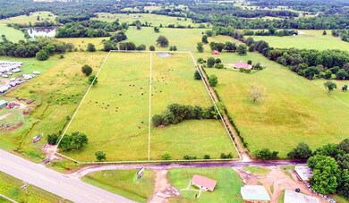View of rural area featuring property parcel outlined