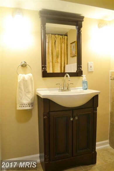 1233 Woodbourne Ave, Baltimore, MD 21239 - photo 4