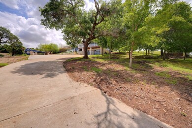 2927 Ranch Road 965, Fredericksburg, TX 78624 - photo 3