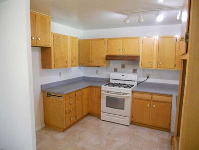 8617 N 34th Dr, Phoenix, AZ 85051 - photo 6