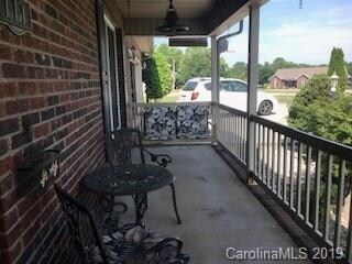 111 Greenfield Dr W, Statesville, NC 28625 - photo 6