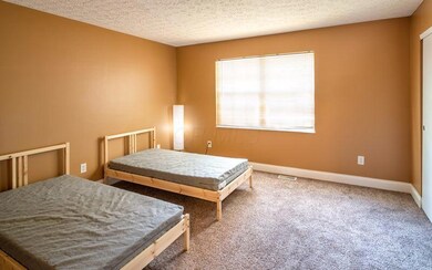 bedroom2