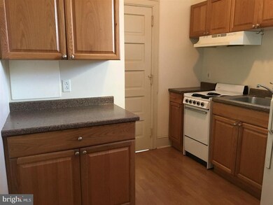 44 N 15th St unit 2B, Allentown, PA 18102 - photo 2