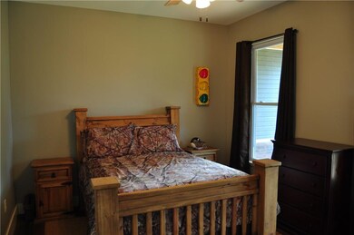 15852 River View Ln, Fayetteville, AR 72704 - photo 7