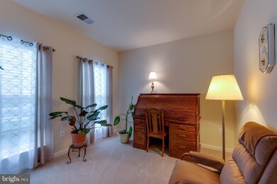 4914 Silverado Ct, White Plains, MD 20695 - photo 2