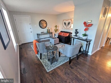 1520 Iris Ct, Hagerstown, MD 21740 - photo 3