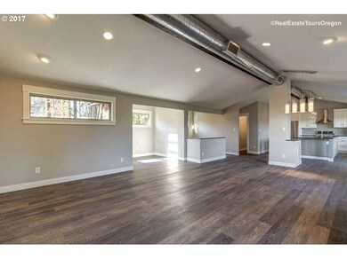 24151 SW Newland Rd, Wilsonville, OR 97070 - photo 5