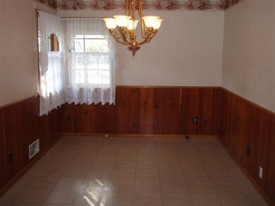 8411 Parrish Ave, Highland, IN 46322 - photo 4