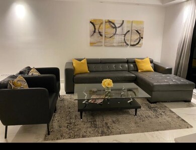 LIVING ROOM AREA