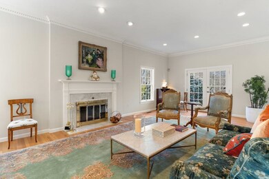 23 Sutton Place, Weston, MA 02493 - photo 3
