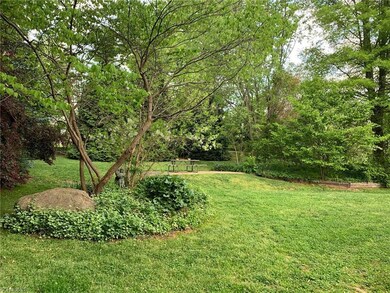 2113 Lamar Dr, Asheboro, NC 27203 - photo 4