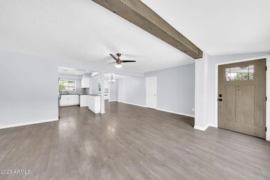 6808 N 11th St-8