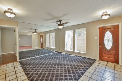 5602 Moss Glenn Ln, Houston, TX 77088 - photo 7