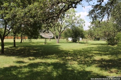 10585 Parrigin Rd, Helotes, TX 78023 - photo 7