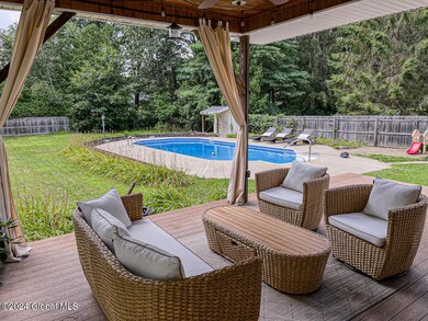 10 Carr Rd, Saratoga Springs, NY 12866 - photo 4