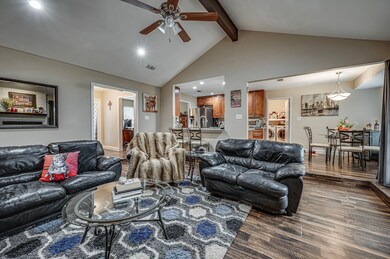 211 Willow Creek Ct, Mansfield, TX 76063 - photo 7