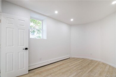 594 Bellevue Ave N unit 1, Yonkers, NY 10703 - photo 6