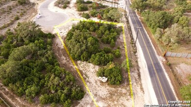 23502 Messina Canyon, San Antonio, TX 78255 - photo 4