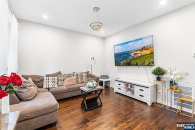 402 Cliff St, Fairview, NJ 07022 - photo 6