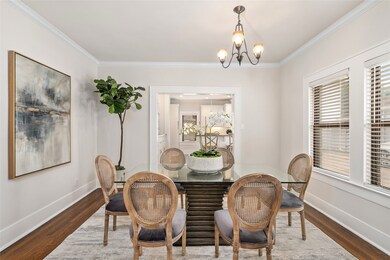 808 W Melwood St, Houston, TX 77009 - photo 7