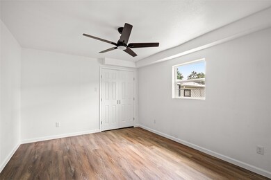 923 Knight St unit E, Houston, TX 77022 - photo 7