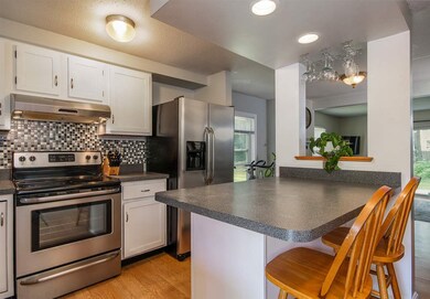 12 Whispering Pines unit 5, Colchester, VT 05446 - photo 2