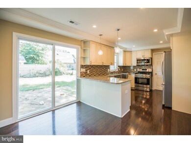 51 Bloomfield Ln, Willingboro, NJ 08046 - photo 4