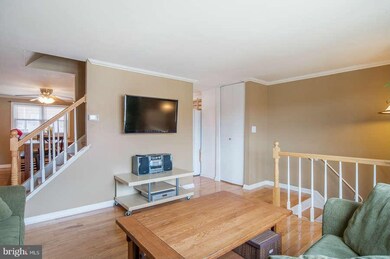 943 Regina Dr, Halethorpe, MD 21227 - photo 5