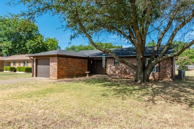 513 Palo Duro Dr, Joshua, TX 76058 - photo 3