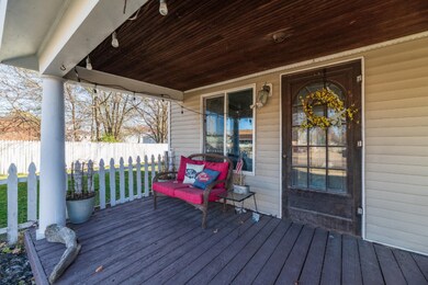 614 E Bridge-47