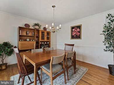 1027 Bexhill Dr, Frederick, MD 21702 - photo 4