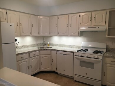 64 Inverness Ct, Matawan, NJ 07747 - photo 5