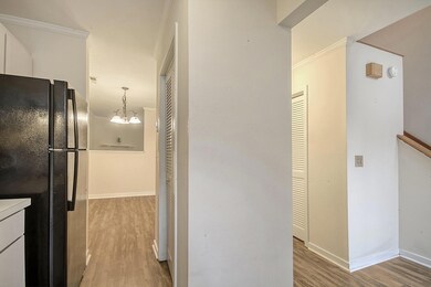 11-web-or-mls-CREM_2769 Jobee Unit 7_011