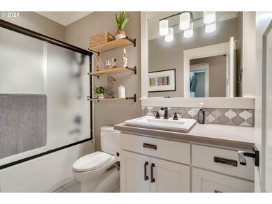 650 NW 11th Ave, Canby, OR 97013 - photo 7