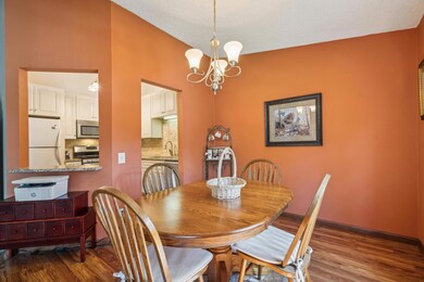 11079 Oregon Cir unit 78, Bloomington, MN 55438 - photo 6