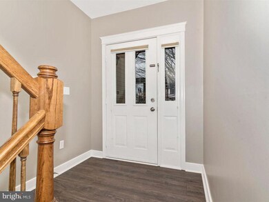 652 Knightsbridge Dr, Hagerstown, MD 21740 - photo 2