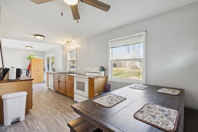 220 Baker Ave E, Winsted, MN 55395 - photo 5