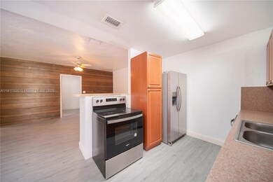 435 SW 33rd Ave unit 4, Miami, FL 33135 - photo 4