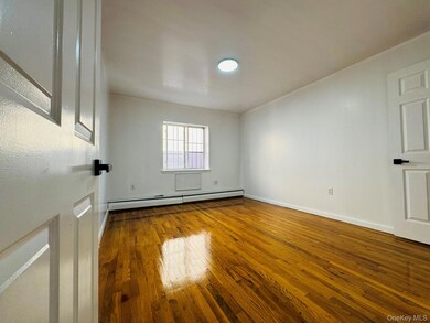 53 W 192nd St unit 3A, Bronx, NY 10468 - photo 5
