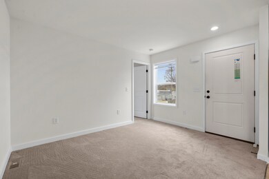 55 Sugar St unit 17A, Newtown, CT 06470 - photo 7