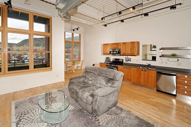 231Robinson222_WEB_02
