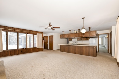 S40W26950 Oak Grove Ln, Waukesha, WI 53189 - photo 4