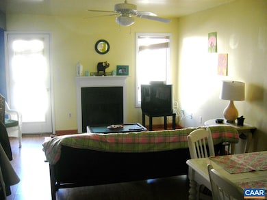 1305 Wertland St unit B4, Charlottesville, VA 22903 - photo 3