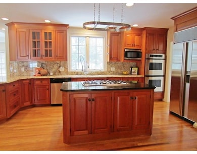 15 Glen Brook Rd, Wellesley Hills, MA 02481 - photo 6