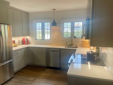 44 Brewster St, South Dartmouth, MA 02748 - photo 6