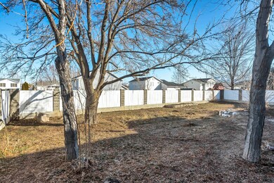 2424 W 1800 N, Clearfield, UT 84015 - photo 4
