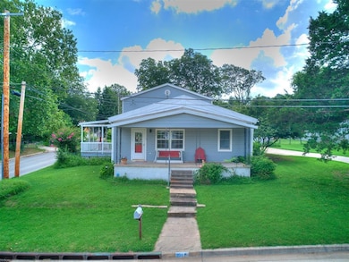 201 S Dixon Ave, Shawnee, OK 74801 - photo 2