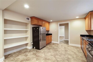 2909 Constance St, New Orleans, LA 70115 - photo 5