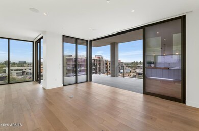 5000 N Camelback Ridge-large-009-014-TOD
